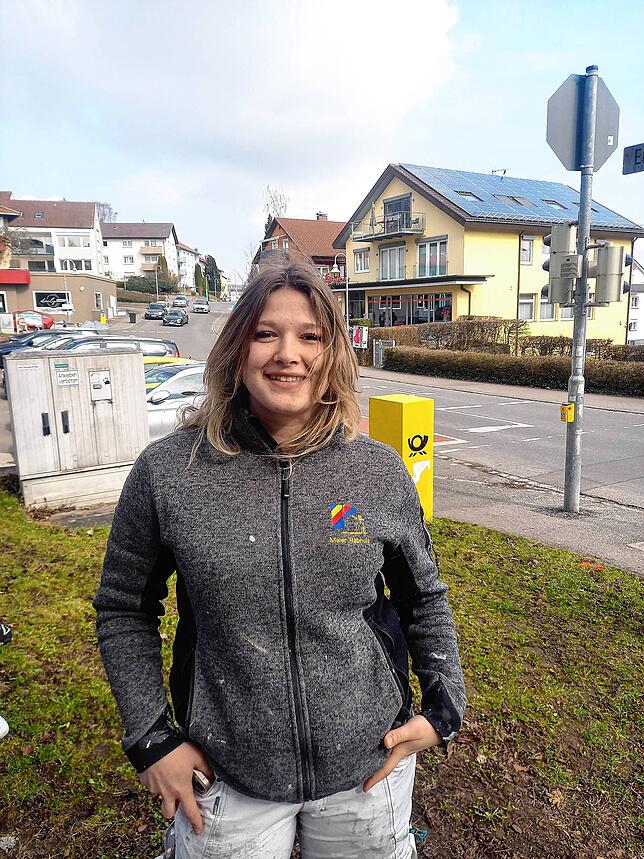 Die Schülerin Raya Diesler hat nach dem Alarm das Gelände der Gewerbeschule verlassen. Das sei ganz ruhig geschehen.