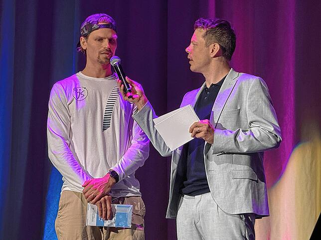 Bild 21: Große Resonanz und strahlende Gesichter bei der Sportlerehrung in Friedrichshafen
