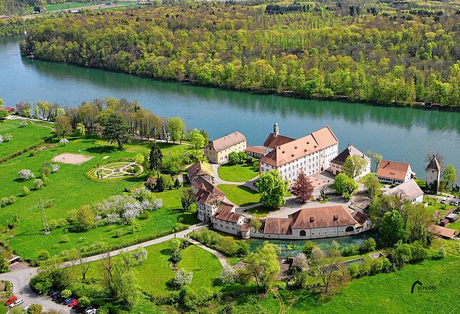 Schloss Beuggen liegt idyllisch am Rhein: Doch nicht alle Bereich der Anlage sind frei zugänglich.