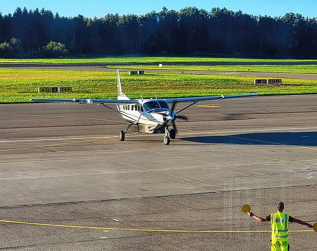 Das Start-up „Vini by Flyvbird“ ist mit einem ersten Flug in Friedrichshafen gestartet.
