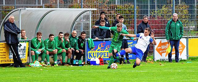 Bild 11: Die besten Bilder vom Bezirksliga-Derby im Mindlestal