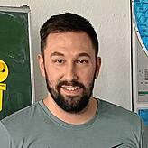 Sportlehrer Moritz Becker.