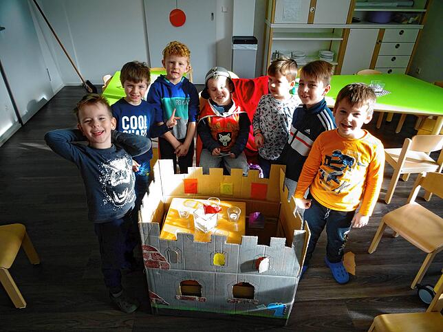 In der Kindertagesstätte Buchbergarche freuen sich die Kinder über den Wiederbeginn. Bild: Buchbergarche