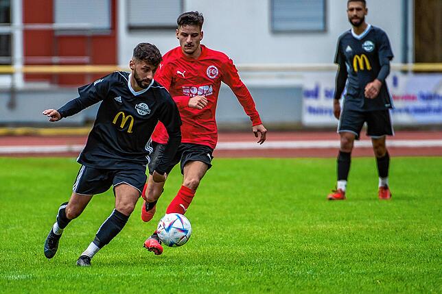 Bild 25: FC 08 Bad Säckingen rettet ein 1:1 im Derby gegen den FC Wallbach &ndash; und wir haben Bilder!