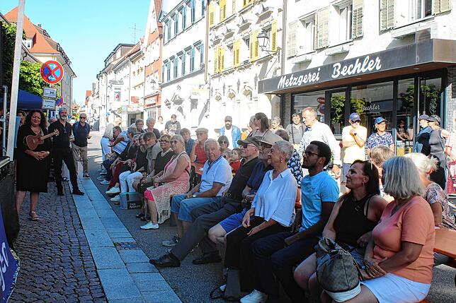 Bild 28: Bilder von der Premiere von „Stockach is(s)t bunt“ (1)