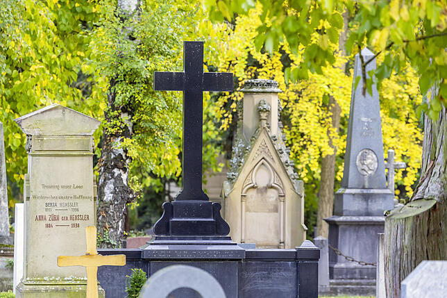 Pragfriedhof Stuttgart im Herbst.