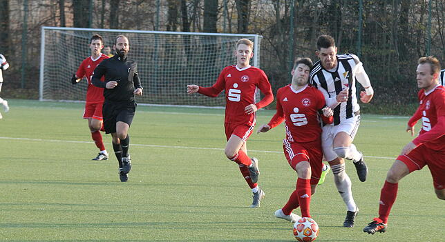 Bild 2: SV 08 Laufenburg verliert Spitzenspiel gegen SF Elzach-Yach mit 3:5 &ndash; und wir haben Bilder!