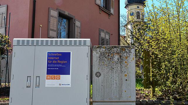 Noch steht nicht fest, wen der Zweckverband Breitband Bodenseekreis in Markdorf mit dem Ausbau des Glasfasernetzes beauftragt. Davon ...