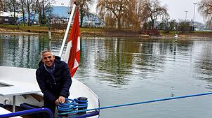 Eigner Heinz Haunschild hat die „erMarina“ wegen des geringen Wasserstands im Untersee im Dezember nach Kreuzlingen überführt. Noch bis ...
