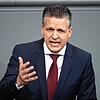 Thorsten Frei (CDU) fordert eine Kabinettsumbildung, nachdem die SPD mit Spitzenkandidatin Nancy Faeser ein historisch schlechtes ...