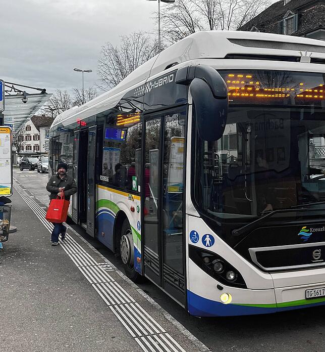 Der Volvo Hybrid-Bus. Von ihm besitzt die Stadt Kreuzlingen zwei Exemplare. Diese beiden Busse werden weiterhin ein Teil der Flotte ...