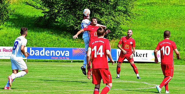 Bild 23: FC Erzingen bezwingt den FC Wallbach deutlich &ndash; und wir haben die Bilder!