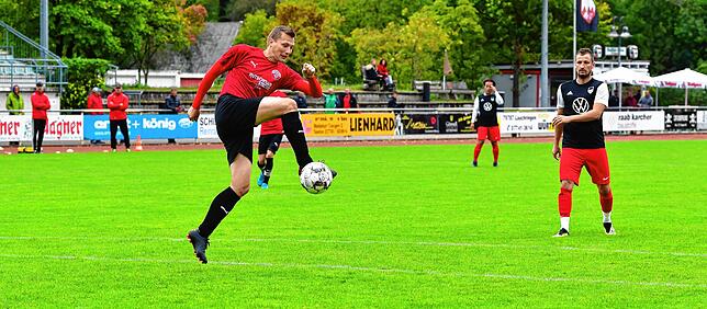 Bild 2: FC Tiengen 08 besiegt den FC Hochrhein mit 5:2 &ndash; und wir haben Bilder!
