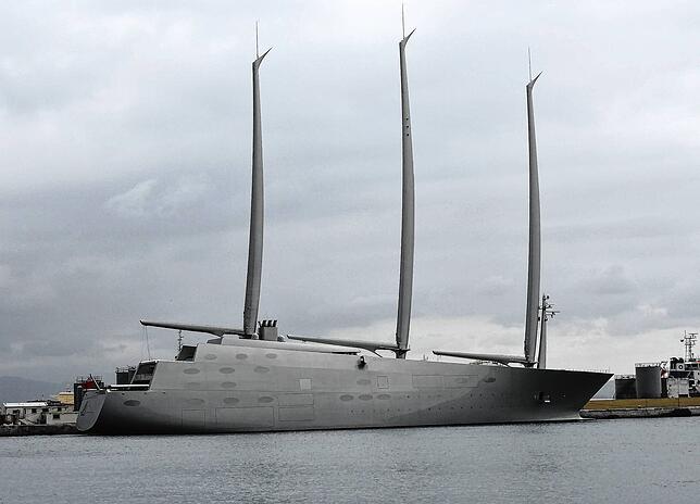 DIe Sailingyacht A ist einzigartig. Sie wurde von der Rendsburger Werft Nobiskrug und German Naval Yards in Kiel für geschätzt 400 ...