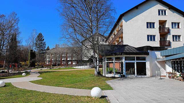 Hier, in idyllischer Natur rund um die Parkresidenz am Germanswald, hätte das Sommertheater 2020 stattfinden sollen &ndash; es wurde ...