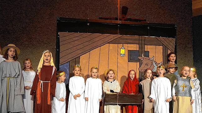 Ein Bild aus besseren Zeiten: Die Kinderkantorei Hochrhein bei ihrer Aufführung des Krippenspiels vergangene Weihnachten in der ...