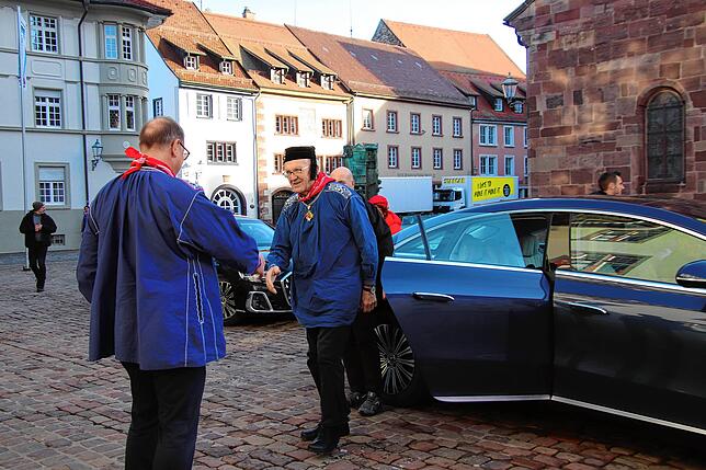 Bild 21: Fasnet: Und der Ministerpräsident feiert mit (1)