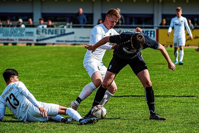 Bild 21: SV Waldhaus besiegt den SV Rheintal glatt mit 4:0 &ndash; und wir haben Bilder!