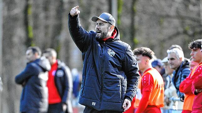 Da geht‘s lang: Robert Villinger gibt seit der Winterpause beim Aufsteiger FC Dachsberg die Richtung vor.