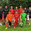 Die Trainer und Neuzugänge beim FC Pfaffenweiler. Stehend von links: Karsten Scheu (Trainer), Jonas Schwer (Trainer), Michael Höhe, ...
