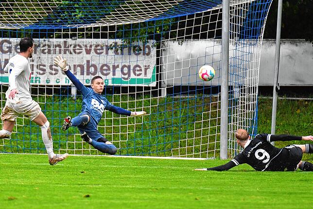 Bild 24: FC Erzingen gewinnt Hochrhein-Derby gegen SV 08 Laufenburg mit 4:1 &ndash; und wir haben Bilder!