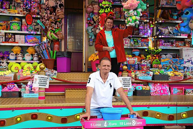 Bild 13: Autoscooter und Teddybären: Die ersten Bilder vom Volksfest-Start in Villingen-Schwenningen