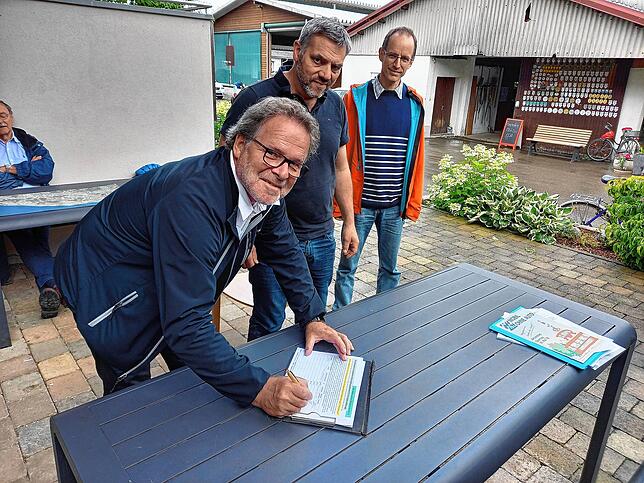 Das Bündnis gegen die Südumfahrung startete im Mitte Juli ein Bürgerbegehren, mit dem es einen neuerlichen Bürgerentscheid über die ...