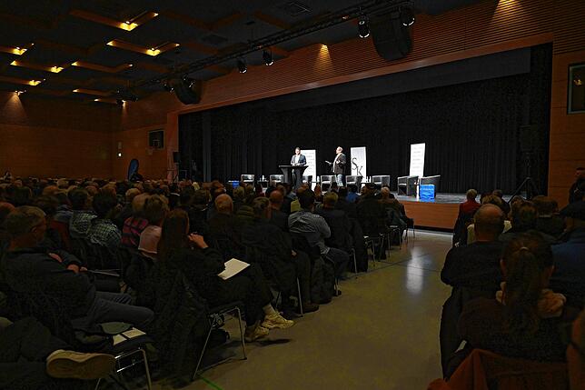 Bild 6: Podiumsdiskussion zur Bundestagswahl: Bilder aus der SÜDKURIER-Wahlarena in der Stadthalle Waldshut