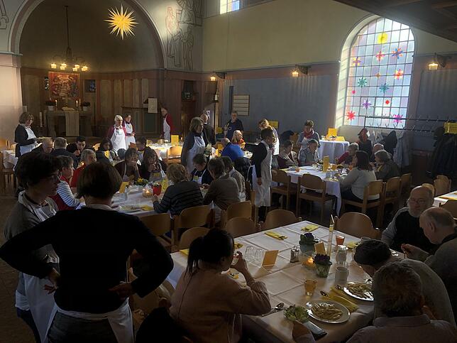 Bild 3: Schwenninger Vesperkirche wieder einen Monat lang offen &ndash; letztmals mit Pfarrer Andreas </span>Güntter</span>