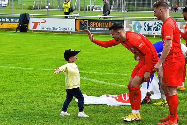 Bild 5: FC Tiengen 08 gewinnt 6:1 beim FC Wittlingen und wird vorzeitig Meister &ndash; haben Bilder!