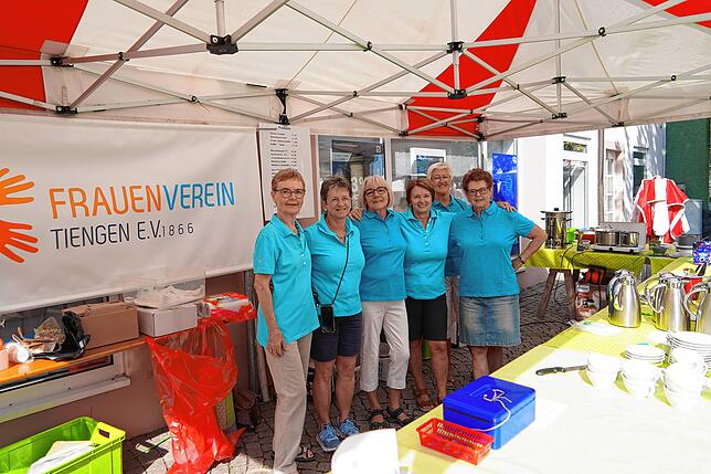 Bild 11: Bunte Vielfalt auf dem Marktplatz
