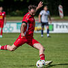 Ausgleich auf dem Fuß: Dominik Bitzenhofer vom FC Wallbach hatte in der zweiten Spielhälfte die Riesenchance zum 2:2, brachte den Ball ...