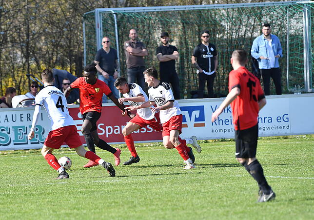 Bild 18: FSV Rheinfelden gewinnt Hochrhein-Derby gegen FC Tiengen 08. Wir haben die Bilder vom Spiel