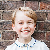 Prinz George Alexander Louis (5) ahnt noch nichts von seinem Schicksal – als Williams ältester Sohn steht er in der Thronfolge ...