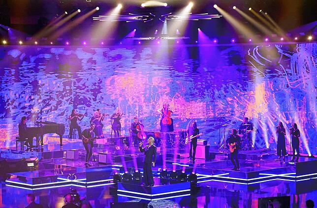 Bild 3: Bilder von &bdquo;Wetten, dass..?&ldquo; in Friedrichshafen: Die Show läuft!