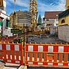 Nach mehrmonatigem Stillstand wurden die Bauarbeiten an der Ecke Biberacherhofstraße/Hauptstraße wieder aufgenommen. Der Bauträger Betz ...