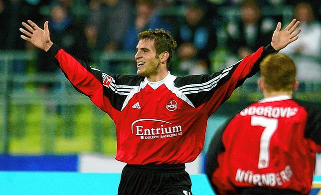Thomas Stehle jubelt im Nürnberger Trikot über seinen Treffer im kleinen Bayern-Derby gegen den TSV 1860 München.