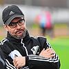 Gedrückte Stimmung beim SV 08 Laufenburg (im Bild Trainer Michael Wasmer): Der Verein muss als Zweitplatzierter in der Landesliga bleiben.