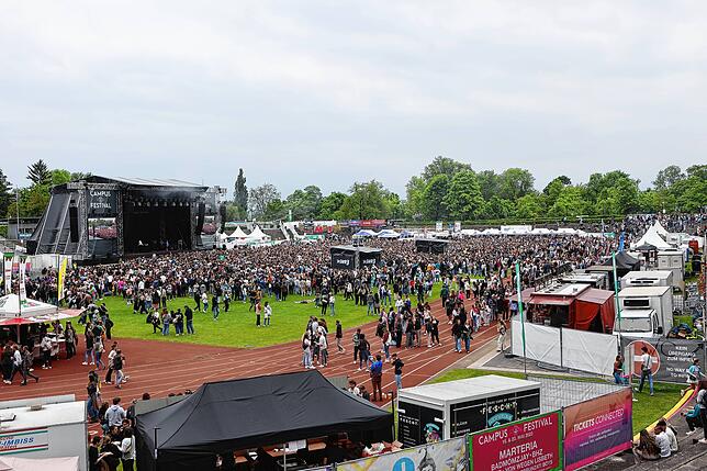 Bild 14: Endlich wieder Festivals &ndash; Bilder vom ersten Abend im Bodenseestadion