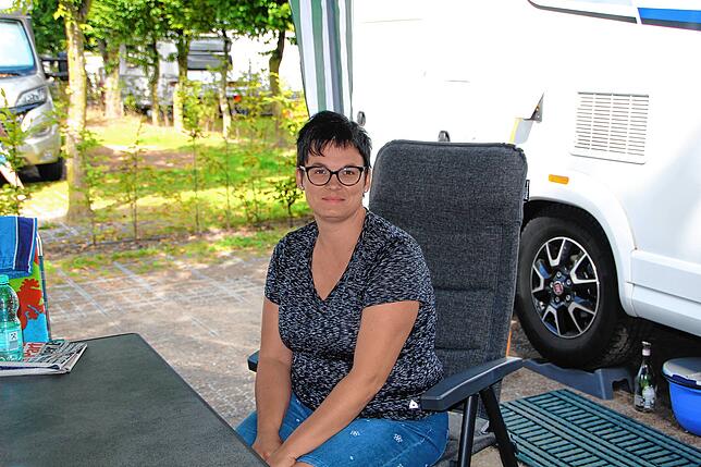 Melanie Hefter aus Pforzheim fühlt sich auf dem Markdorfer Campingplatz wohl.