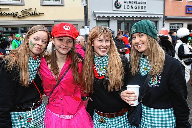 Bild 11: Straßenfasnacht 2025 in Konstanz: Narren erobern die Marktstätte – Die Highlights in Bildern!