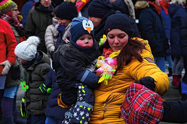 Bild 19: So bunt ist der Kinderumzug beim Dauchinger Narrentreffen