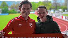 Neuer Trainer im Wutachtal: Sportchef Patrick Budde (rechts) von der Spvgg. Wutöschingen freut sich über die Verpflichtung von Thomas ...