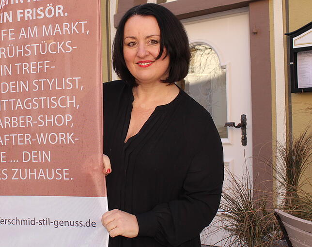 Anja Brucker betreibt ein Friseurgeschäft in Pfullendorf und hat sich mit der Eröffnung eines Cafés einen Traum erfüllt.