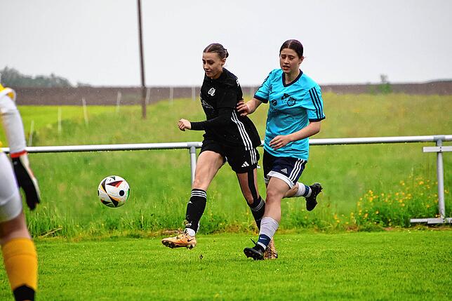 Bild 16: SC Niederhof-Binzgen spielt 1:1 gegen die SG Wittlingen/Schliengen – und wir haben Fotos!