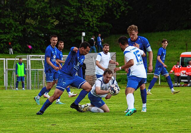 Bild 8: Die besten Bilder vom Herren-Bezirkspokal-Finale in Mönchweiler