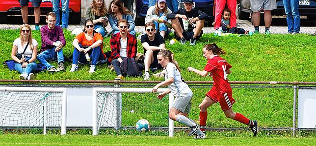Bild 31: SV Niederhof besiegt SG Ebnet mit 4:1 im Hinspiel der Verbandsliga-Relegation &ndash; wir haben Bilder!