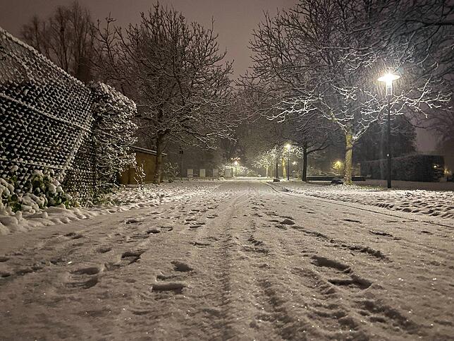 Winterwunderland: Bereits am Donnerstagabend war es zu erahnen und die Wetterdienste hatten es vorhergesagt: Der Winter ist da. Auch im ...