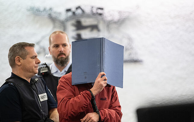 Der 21-Jährige im Stuttgarter Raser-Prozess. Er muss für 5 Jahre in Jugendhaft.