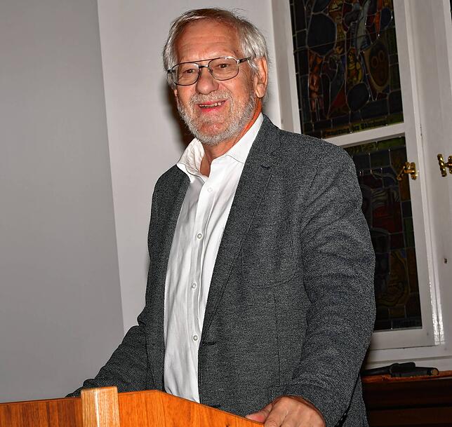 Paul Erhart (Bürgermeister-Stellvertreter) aus Wehr: „Es wird immer schwieriger für die Vereine, Trainer und Funktionäre zu ...